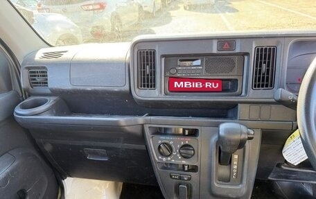 Daihatsu Hijet X, 2021 год, 587 008 рублей, 18 фотография