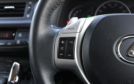 Lexus CT I рестайлинг, 2013 год, 1 230 000 рублей, 8 фотография