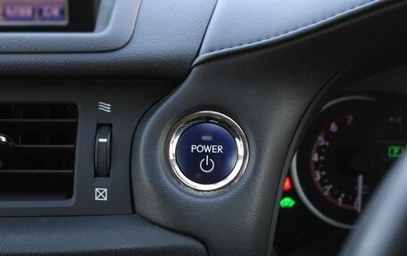 Lexus CT I рестайлинг, 2013 год, 1 230 000 рублей, 14 фотография