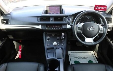 Lexus CT I рестайлинг, 2013 год, 1 230 000 рублей, 7 фотография