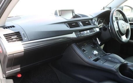 Lexus CT I рестайлинг, 2013 год, 1 230 000 рублей, 21 фотография