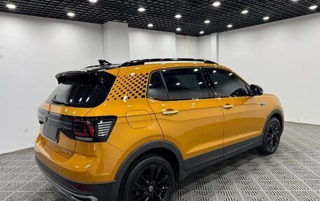Volkswagen T-Cross I, 2023 год, 1 595 000 рублей, 4 фотография