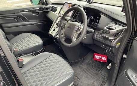 Mitsubishi Delica D:5 I, 2023 год, 2 650 000 рублей, 10 фотография