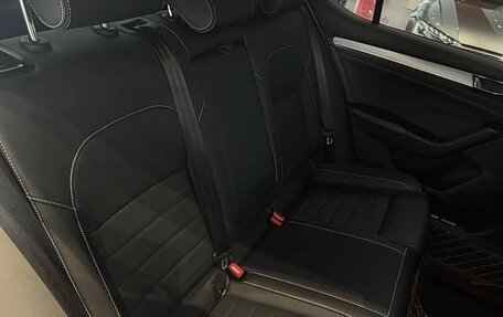 Skoda Superb III рестайлинг, 2023 год, 1 775 000 рублей, 12 фотография