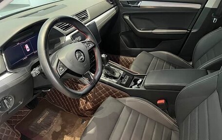 Skoda Superb III рестайлинг, 2023 год, 1 775 000 рублей, 7 фотография