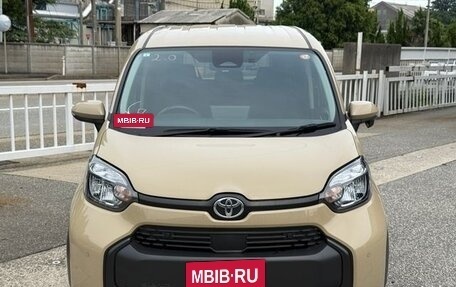 Toyota Sienta, 2023 год, 1 129 008 рублей, 2 фотография