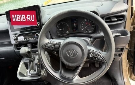 Toyota Sienta, 2023 год, 1 129 008 рублей, 15 фотография