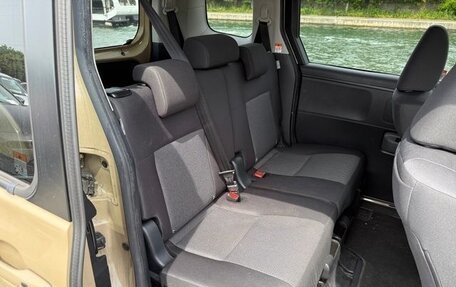 Toyota Sienta, 2023 год, 1 129 008 рублей, 19 фотография