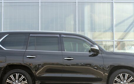 Lexus LX III, 2016 год, 5 875 000 рублей, 7 фотография