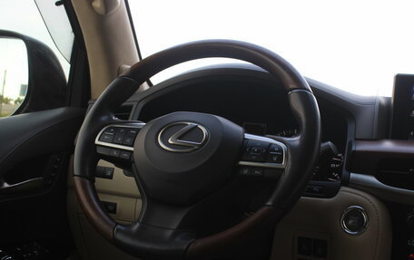 Lexus LX III, 2016 год, 5 875 000 рублей, 22 фотография