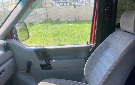Volkswagen Transporter T4, 1995 год, 665 000 рублей, 4 фотография