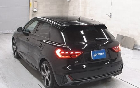 Audi A1, 2025 год, 2 000 000 рублей, 2 фотография