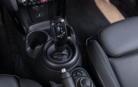 MINI Hatch, 2022 год, 1 800 000 рублей, 10 фотография