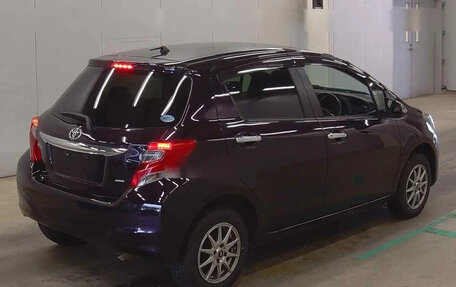 Toyota Vitz, 2016 год, 800 000 рублей, 2 фотография