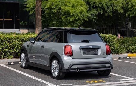 MINI Hatch, 2022 год, 1 800 000 рублей, 5 фотография