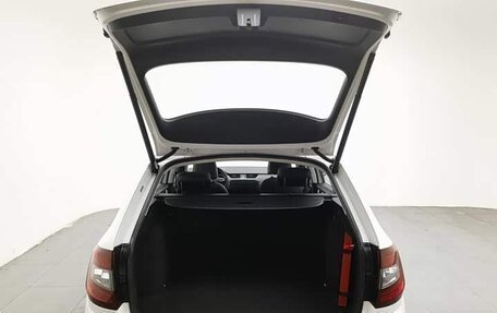 Skoda Octavia, 2018 год, 1 350 000 рублей, 9 фотография