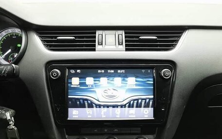 Skoda Octavia, 2018 год, 1 350 000 рублей, 15 фотография