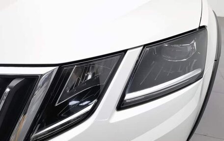 Skoda Octavia, 2018 год, 1 350 000 рублей, 16 фотография