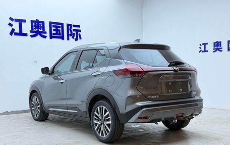 Nissan Kicks I, 2023 год, 1 810 000 рублей, 6 фотография