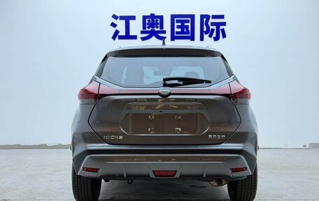 Nissan Kicks I, 2023 год, 1 810 000 рублей, 5 фотография