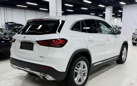 Mercedes-Benz GLA, 2022 год, 2 430 000 рублей, 12 фотография