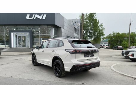 Volkswagen Tiguan, 2026 год, 5 260 000 рублей, 1 фотография