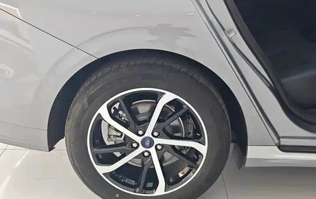 Ford Mondeo, 2026 год, 2 815 000 рублей, 24 фотография