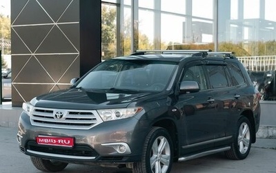 Toyota Highlander III, 2011 год, 1 980 000 рублей, 1 фотография