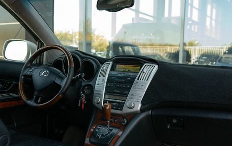 Lexus RX II рестайлинг, 2004 год, 1 050 000 рублей, 10 фотография