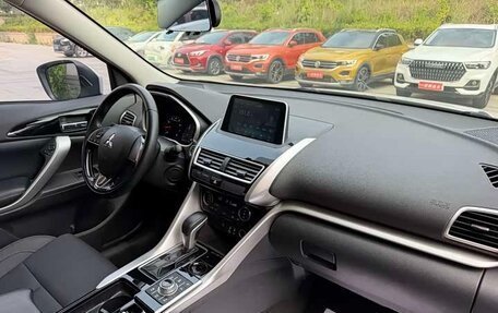 Mitsubishi Eclipse Cross, 2022 год, 1 740 000 рублей, 9 фотография
