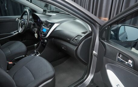 Hyundai Solaris II рестайлинг, 2011 год, 799 000 рублей, 13 фотография