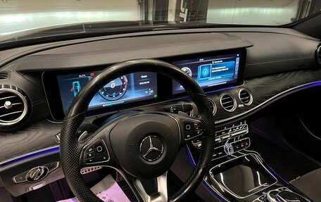 Mercedes-Benz E-Класс, 2016 год, 3 250 000 рублей, 10 фотография