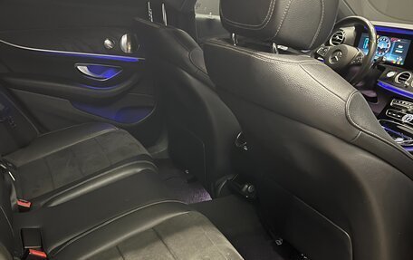 Mercedes-Benz E-Класс, 2016 год, 3 250 000 рублей, 15 фотография