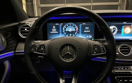 Mercedes-Benz E-Класс, 2016 год, 3 250 000 рублей, 21 фотография