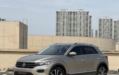 Volkswagen T-Roc I, 2022 год, 1 445 000 рублей, 1 фотография