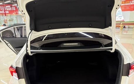 Toyota Corolla, 2022 год, 957 000 рублей, 5 фотография