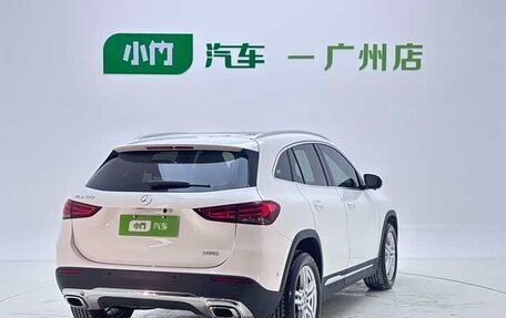 Mercedes-Benz GLA, 2022 год, 2 090 000 рублей, 3 фотография