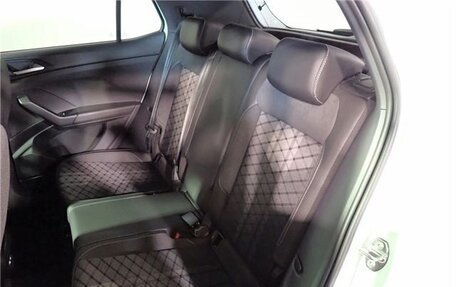 Volkswagen T-Cross I, 2023 год, 1 100 000 рублей, 15 фотография