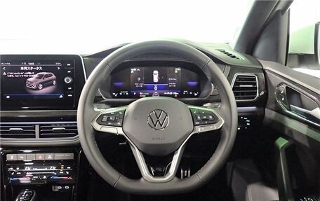 Volkswagen T-Cross I, 2023 год, 1 100 000 рублей, 12 фотография