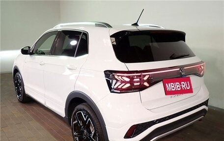 Volkswagen T-Cross I, 2023 год, 1 100 000 рублей, 5 фотография