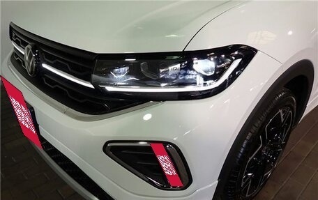 Volkswagen T-Cross I, 2023 год, 1 100 000 рублей, 8 фотография