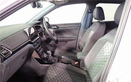 Volkswagen T-Cross I, 2023 год, 1 100 000 рублей, 17 фотография