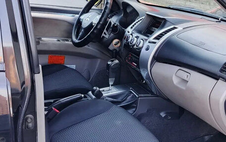 Mitsubishi Pajero Sport II рестайлинг, 2012 год, 1 250 000 рублей, 11 фотография