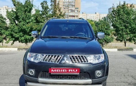 Mitsubishi Pajero Sport II рестайлинг, 2012 год, 1 250 000 рублей, 2 фотография