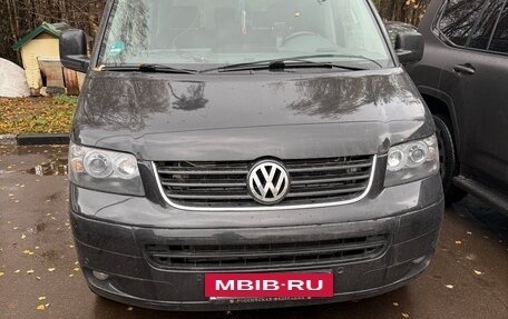 Volkswagen Multivan T5, 2009 год, 2 700 000 рублей, 2 фотография