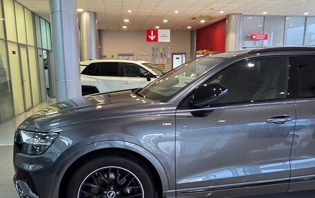 Audi Q8 I, 2019 год, 5 600 000 рублей, 6 фотография