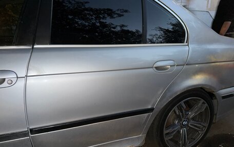 BMW 5 серия, 1998 год, 260 000 рублей, 11 фотография