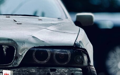 BMW 5 серия, 1998 год, 260 000 рублей, 16 фотография