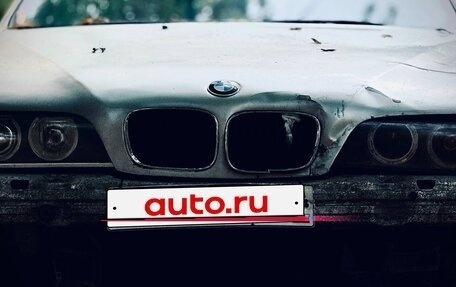 BMW 5 серия, 1998 год, 260 000 рублей, 17 фотография