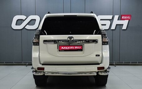 Toyota Land Cruiser Prado 150 рестайлинг 2, 2016 год, 4 599 000 рублей, 4 фотография